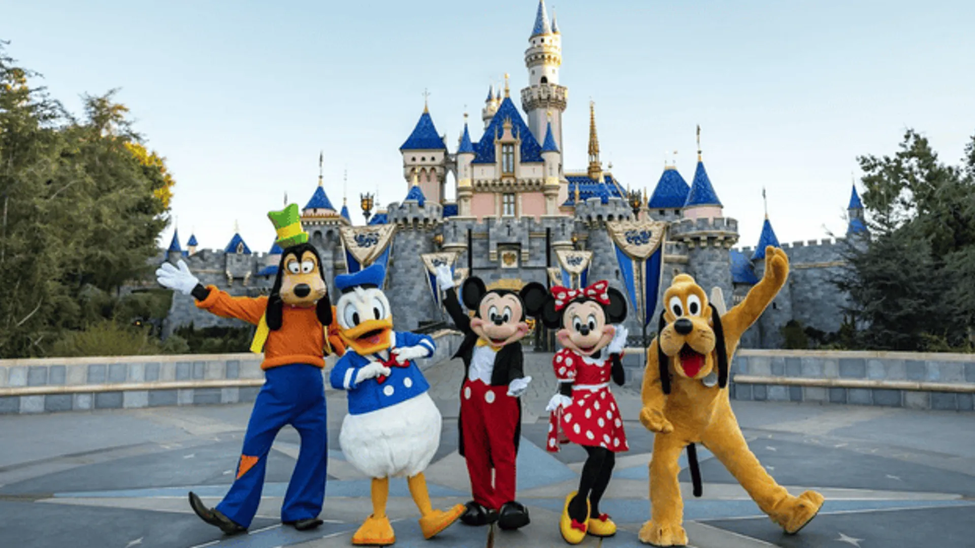 PARİS & DISNEYLAND TURU Pegasus Havayolları ile 4 gece-ory-ory