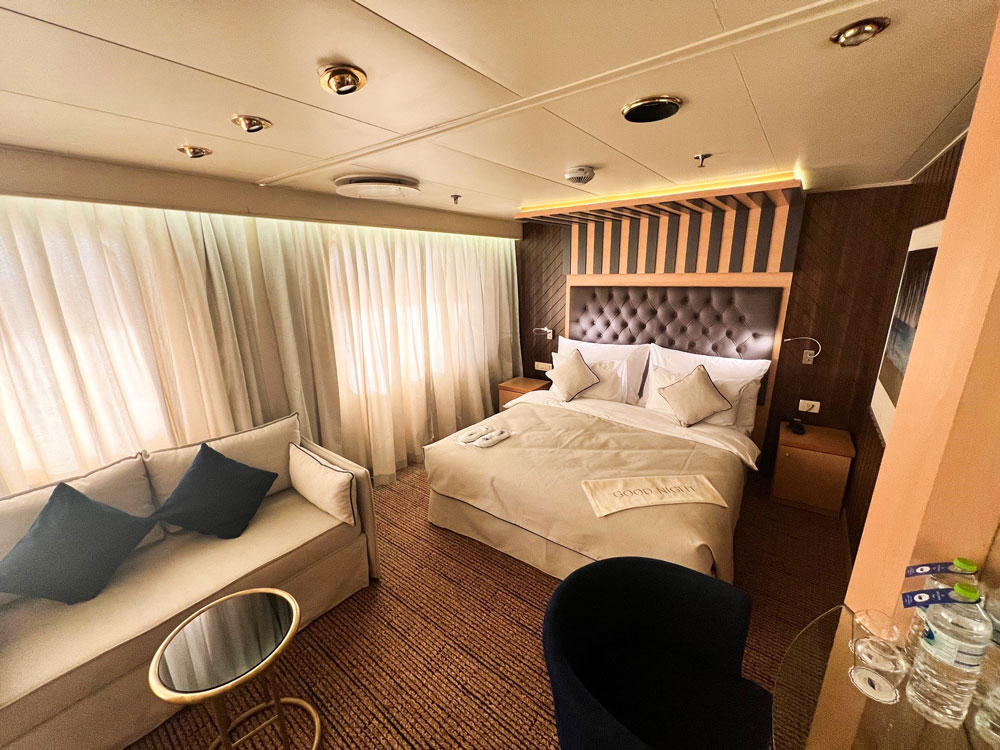 M/V Gemini ile  3 Gece 4 Gün Kuşadası-Patmos-Rodos-Santorini-Mikonos-Lavrion-Atina